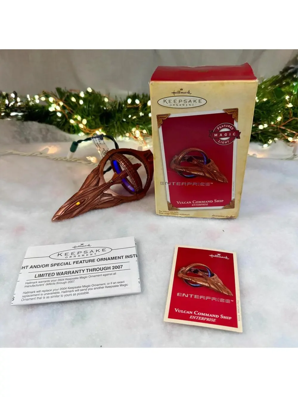 Vulcan Command Ship - Star Trek Enterprise - Magic Ornament - 2004